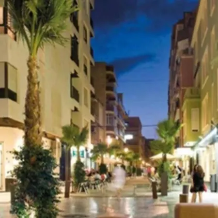 Sunny 1-Bed Apartment In Torrevieja Apartamento Torrevieja