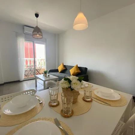 Sunny 1-Bed Apartment In Torrevieja Apartamento *